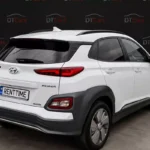 Оренда білого Hyundai Kona Premium Electric 2020 вигляд спереду