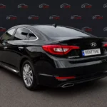 Оренда чорного Hyundai Sonata 2017 вигляд спереду