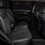 Інтер'єр Mitsubishi Outlander 2022 прокат авто Київ