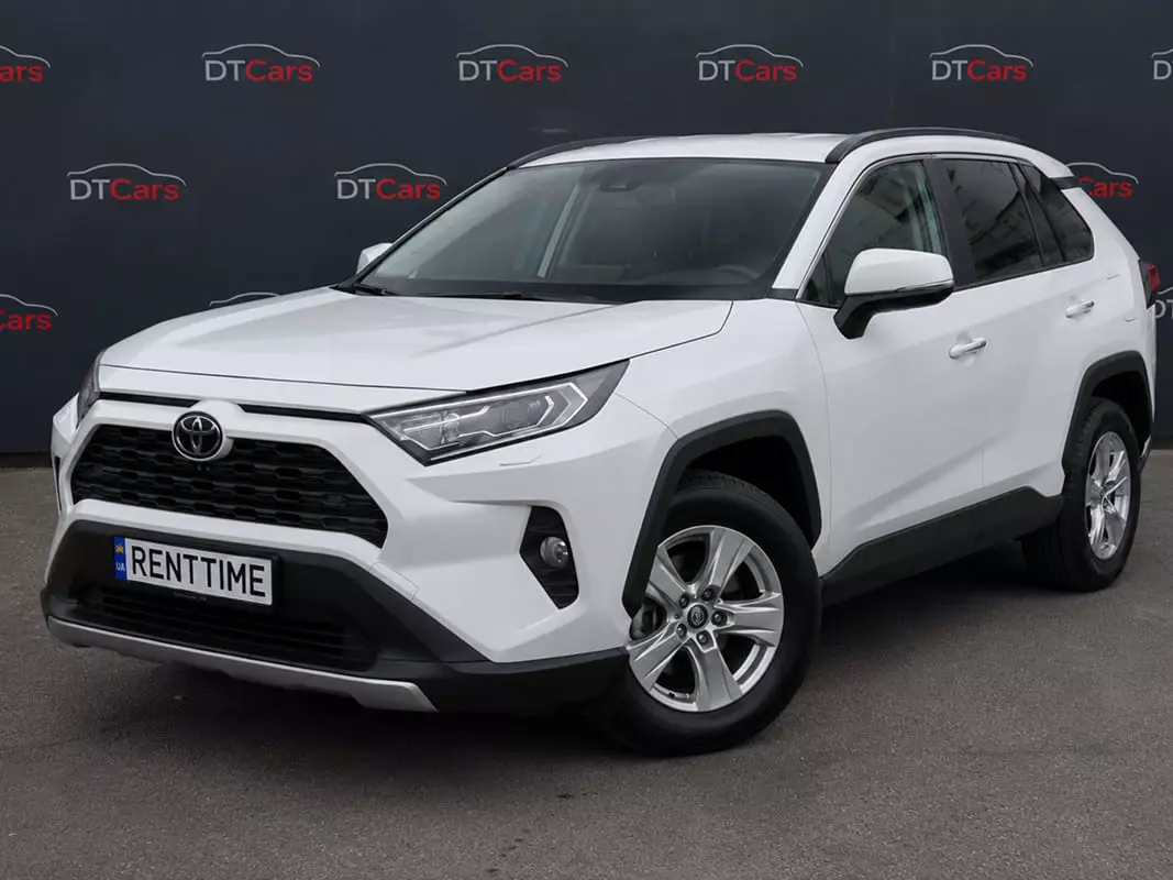 Toyota RAV4 2020 білий для прокату в Києві