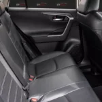 Інтер'єр Toyota RAV4 2020 прокат авто Київ